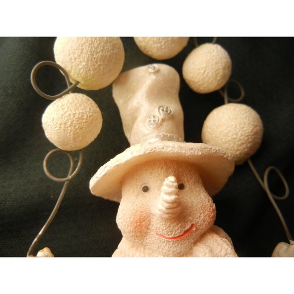 juggling snowman, white on white Holiday décor. standing mantel snowman - Picture 5 of 8